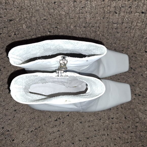 L'INTERVALLE-EATON-White Leather-Square Toe-Cylindrical Heel-SZ 40/9.5-Near Mint - Picture 7 of 8